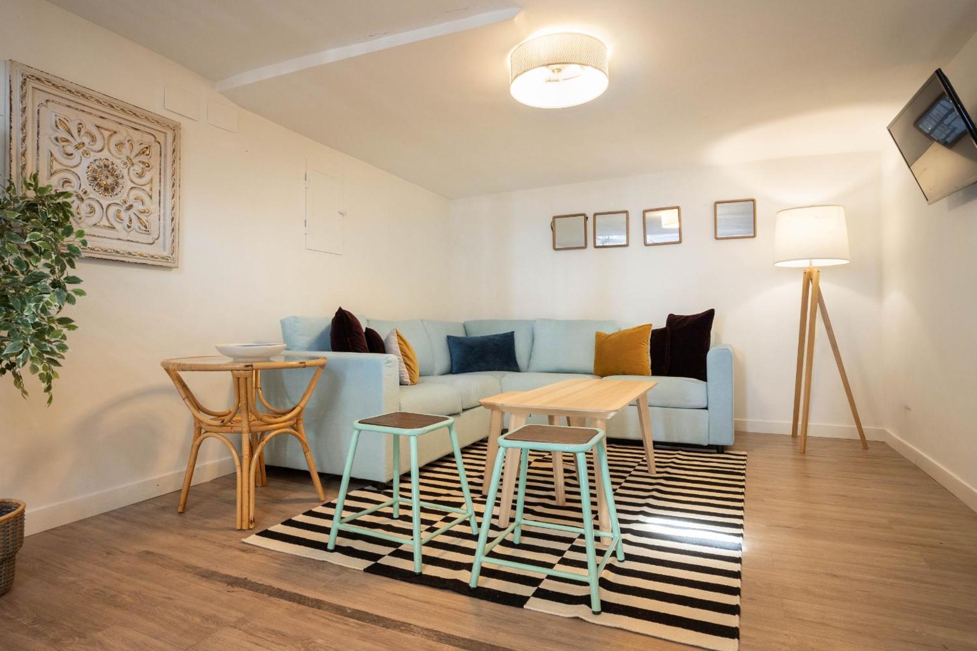Apartamento Plaza Mayor Attic En มาดริด ภายนอก รูปภาพ